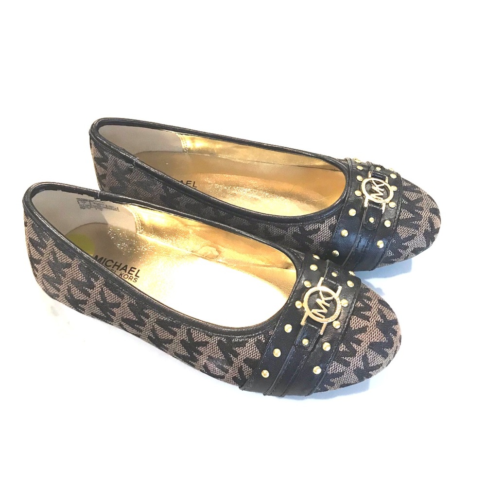 Adorable Michael Kors flats for a sweet girl! NEW!